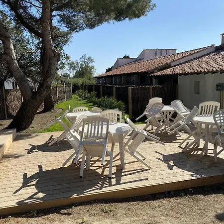 Du Pont Blanc Szálloda 3*